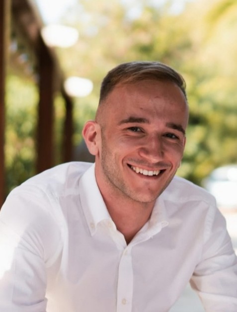 SamuelZvanut.jpg