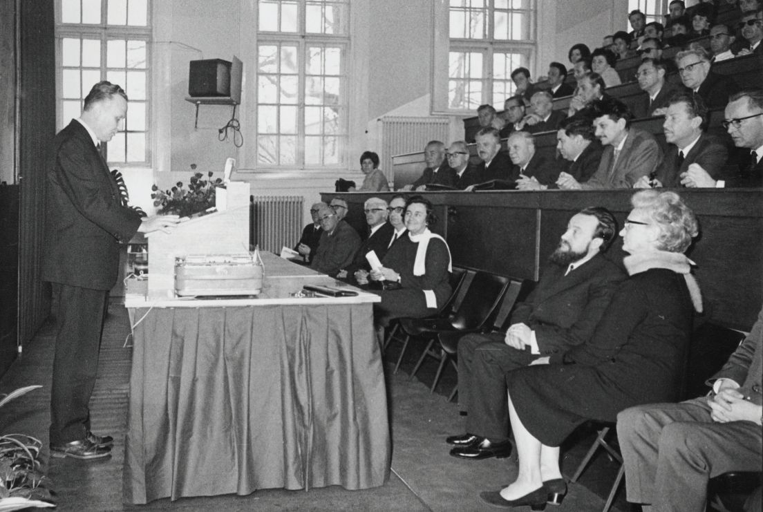 Slika 1 Plecnikovi-Zlati.jpg