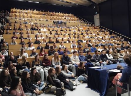 Enrollment data for programs in Medicine and Dental Medicine at the Faculty of Medicine, University of Ljubljana for the 2026/2027 academic year