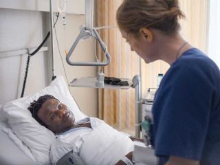 Junakinja &ndash; poklon medicinskim sestram in opomnik o moči timskega dela v zdravstvu