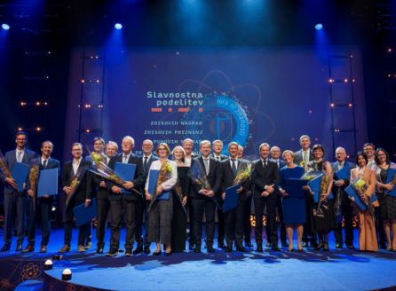 Dan znanosti 2025 zaznamovala podelitev najvišjih državnih priznanj za raziskovalne dosežke