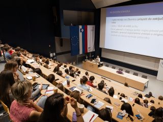 Karierni kongres UL MF 2026: &Scaron;tudentom in mladim zdravnikom približal izbiro specializacije