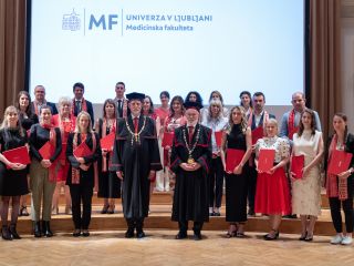 Medicinska fakulteta UL ponosno predstavila 96 novih doktoric in doktorjev znanosti